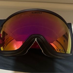 GIRO - GOGGLES - WOMENS - BAND DARK PINK/PURPLE - LENSE PINK/PURPLE